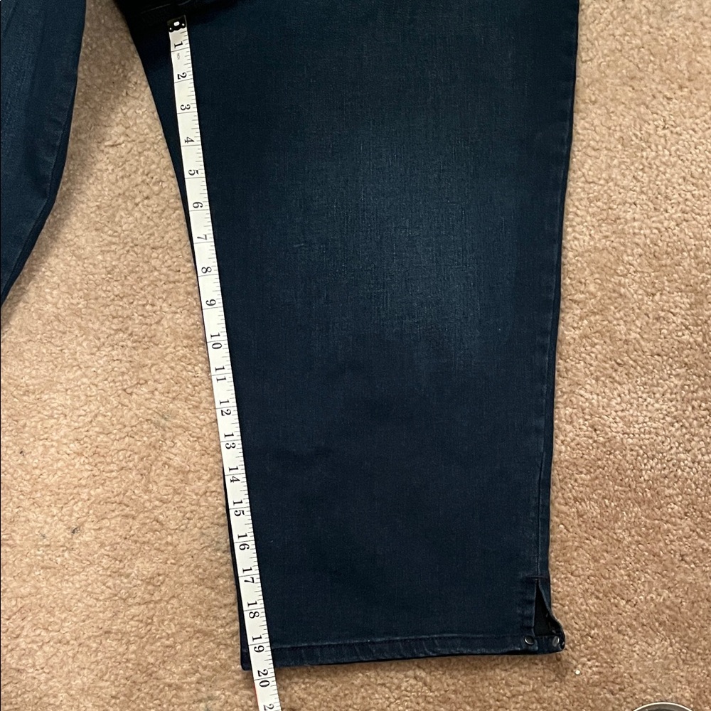 Gloria Vanderbilt Midnight Blue Cropped Jeans featuring Flex Stretch, NWT, Sz 18 - Picture 9 of 9